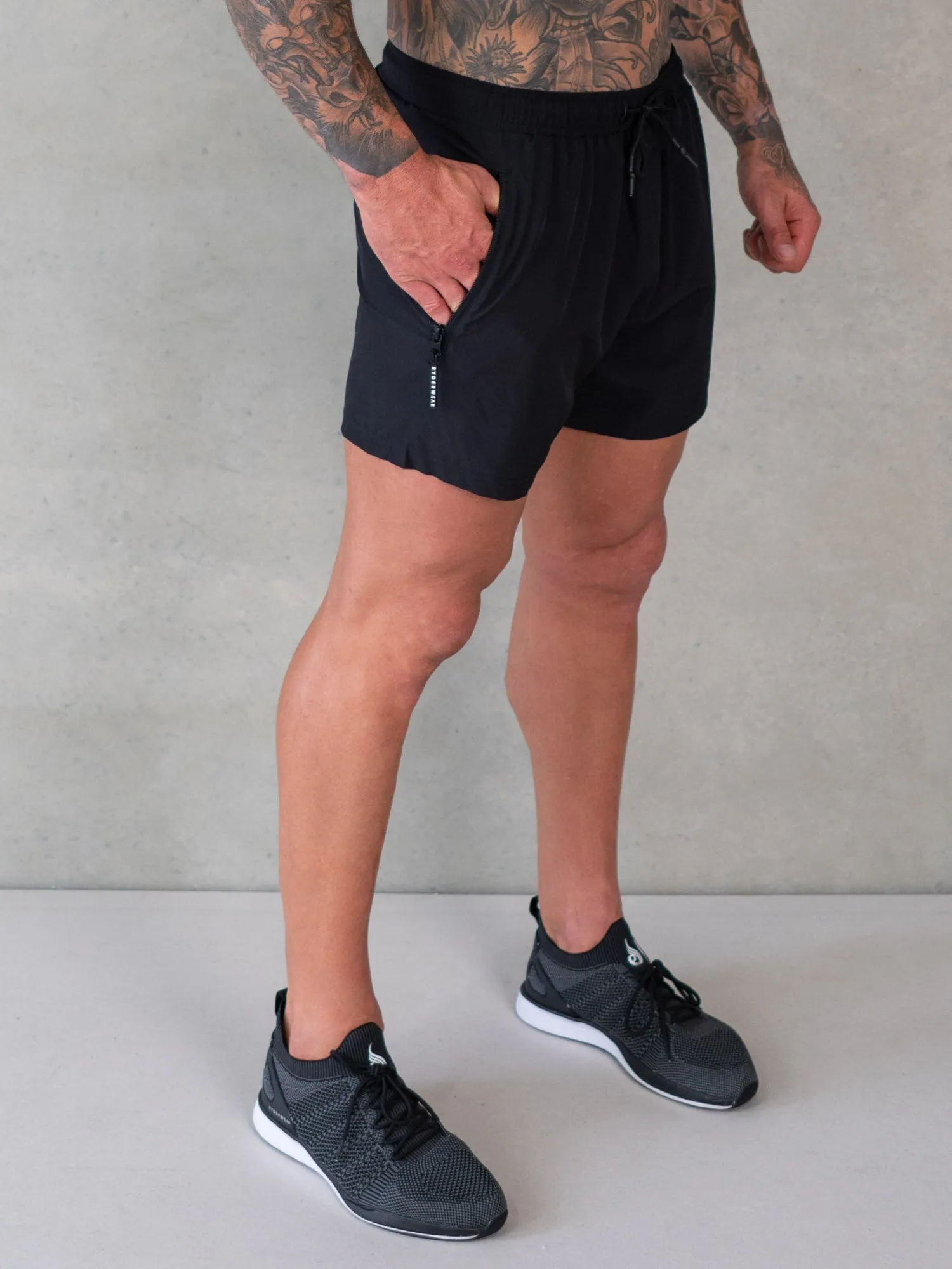 Adapt 5 Training Short - Black