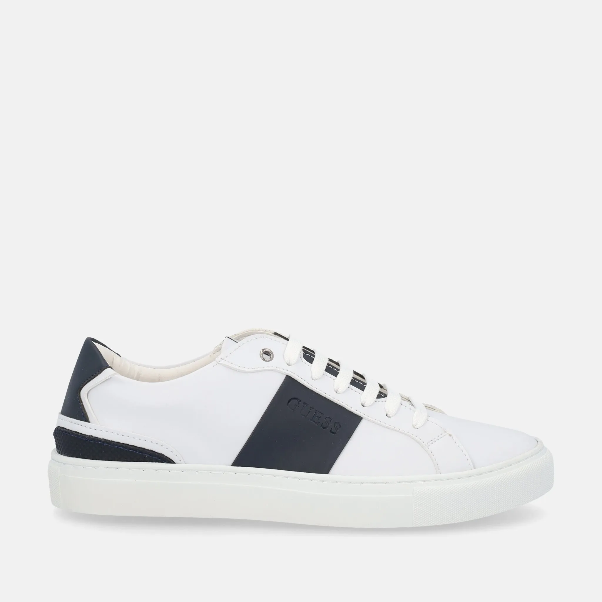 GUESS SNEAKERS