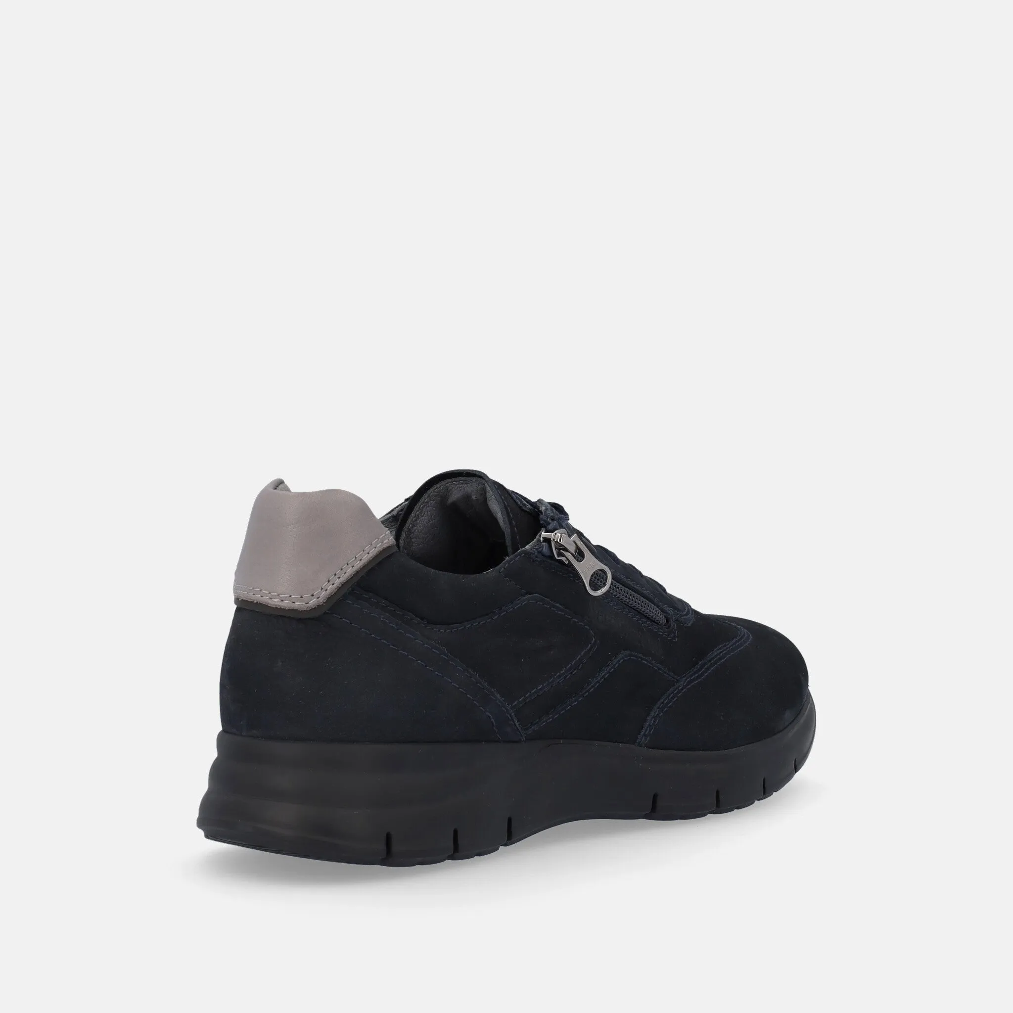 NERO GIARDINI SNEAKERS