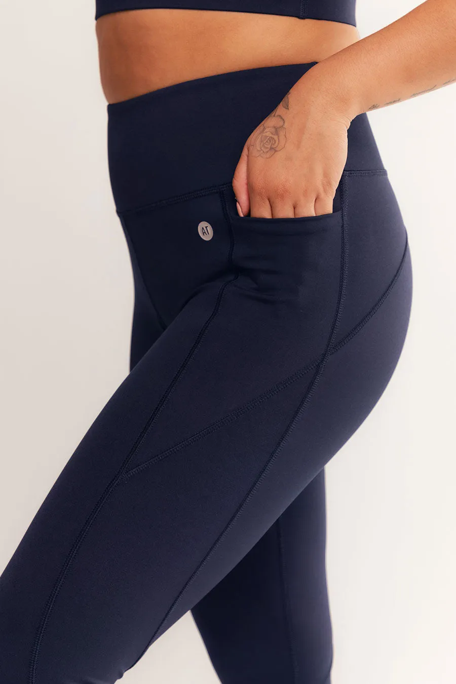 Training Pocket 7/8 Length Tight - Navy